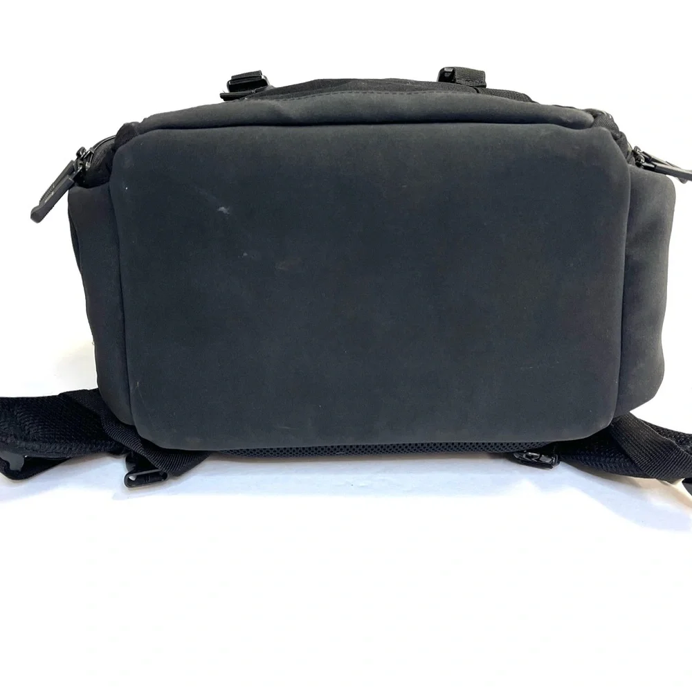 Tenba Camera / Laptop Backpack - Messenger Series